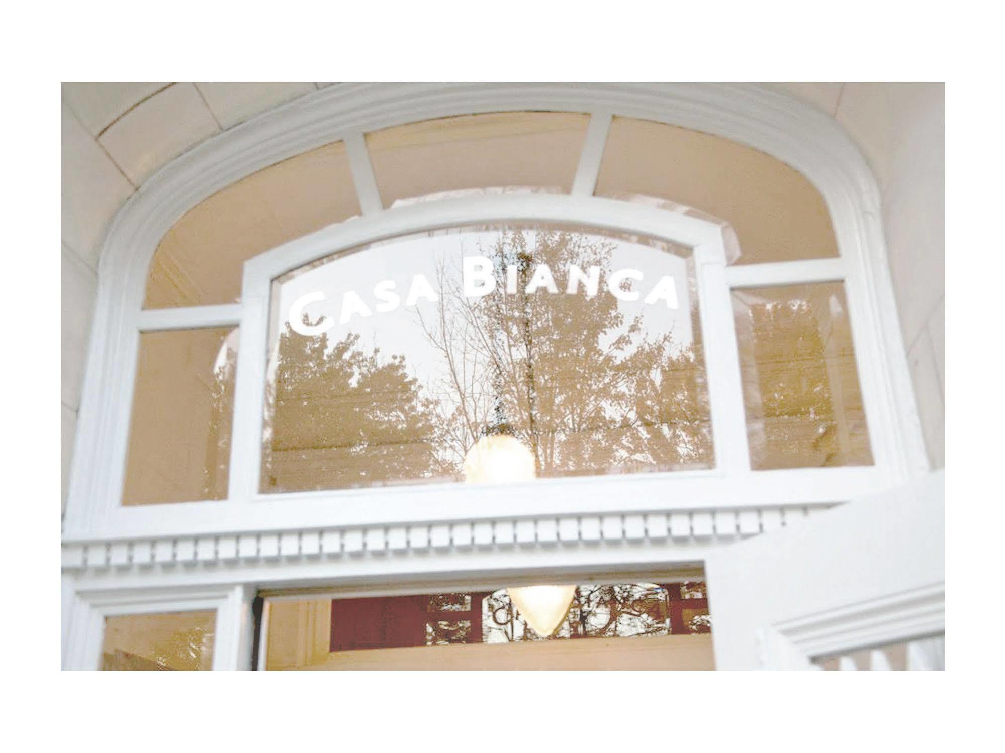 مونتريال Casa Bianca Bed & Breakfast المظهر الخارجي الصورة